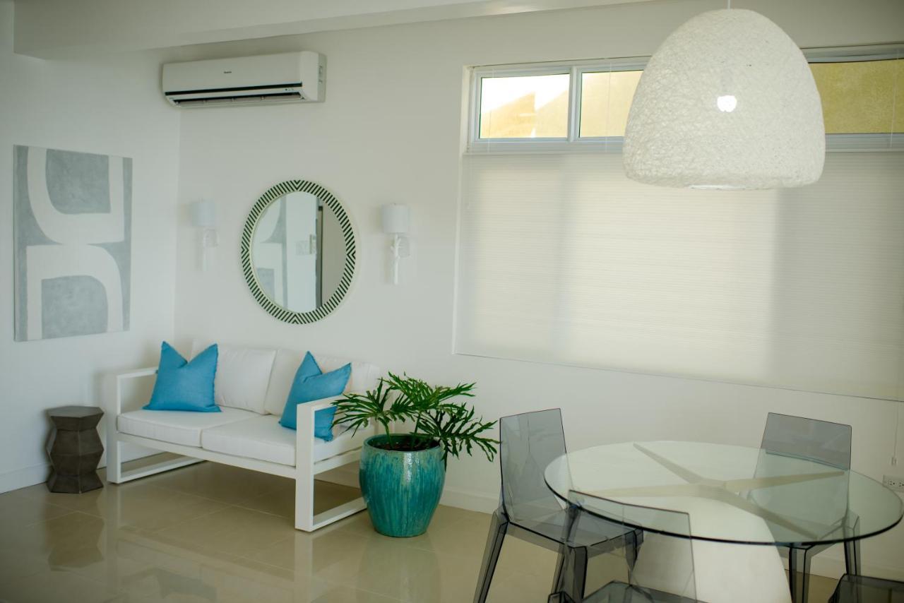 Whispering Seas Oceanfront Suite Ocho Rios Eksteriør billede